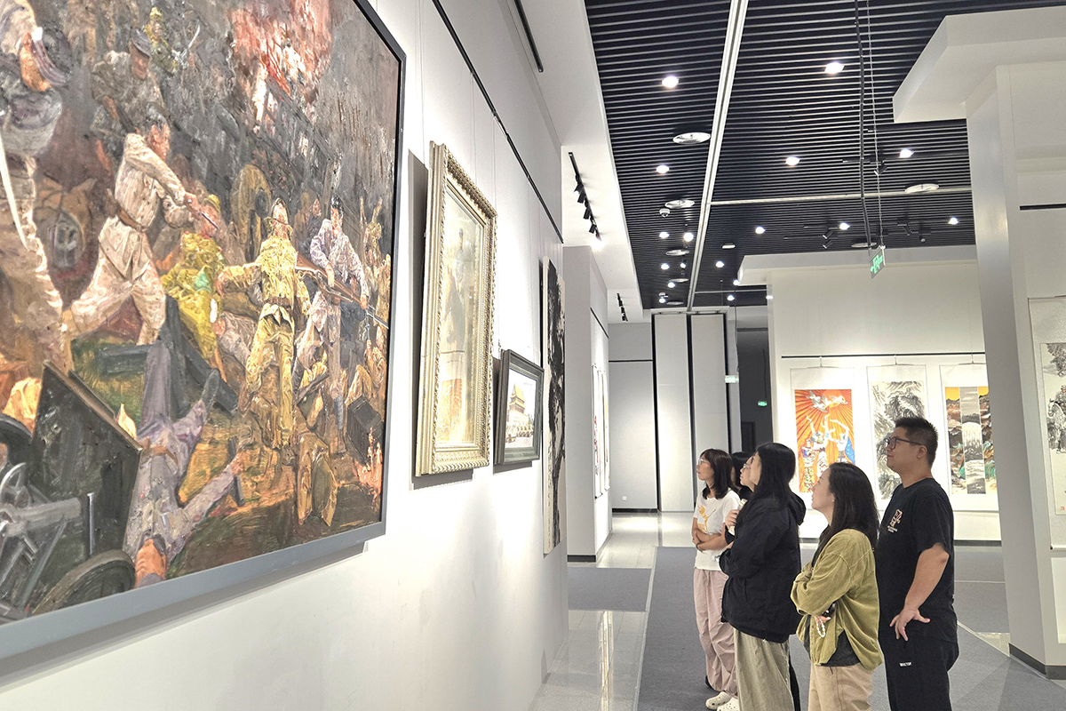 铭记历史！顺义区纪念抗战胜利80周年书法美术展开展